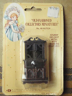   HOLLY HOBBIE Die Cast Collectors Miniatures #48 HUTCH 1976 Durham NIP