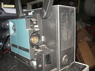 Cameras & Photo  Vintage Movie & Photography  Vintage Projectors 