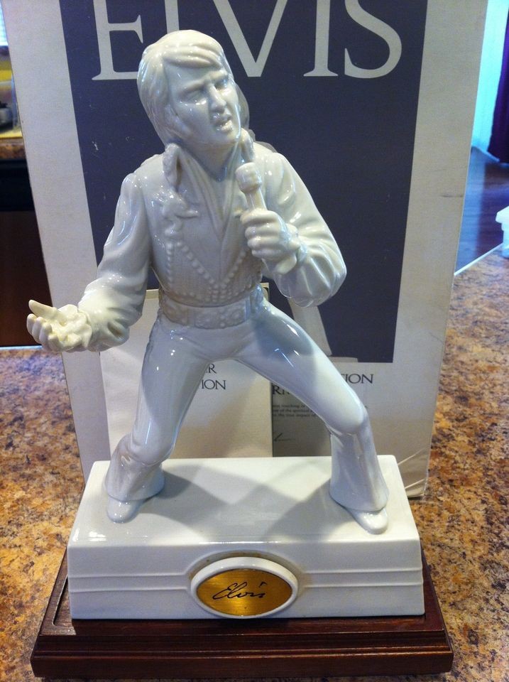 Elvis Presley Designer III Mccormick Decanter Bottle Music Box EMPTY