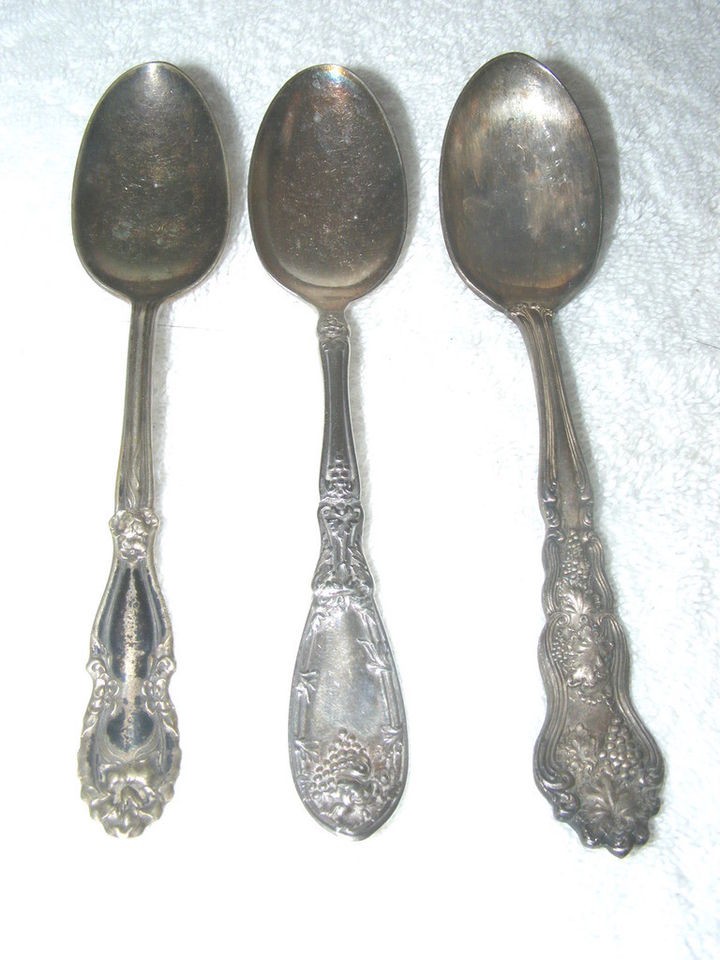 DH) 1881 Rogers A1, W.R., Pat 1906 three 6 silver spoons silverplate