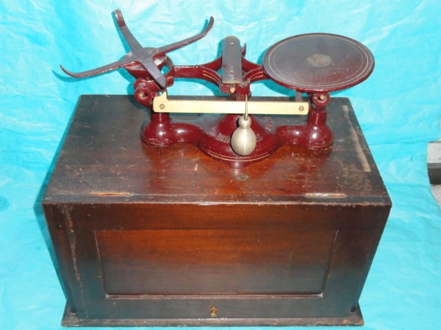 ANTIQUE FAIRBANKS SCALES #2 / 1404 WITH WOOD BOX