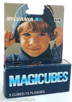 SYLVANIA MAGICUBES, 12 FLASHES, FLASH FOR POLAROID CAMERAS