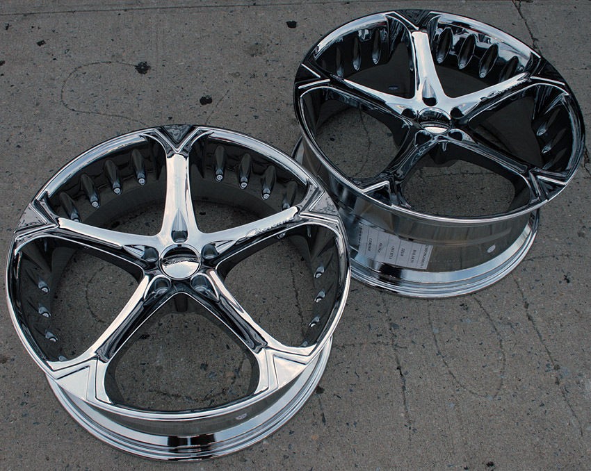 GIOVANNA DALAR 5V 22 CHROME RIMS WHEELS CLS500 CLS550