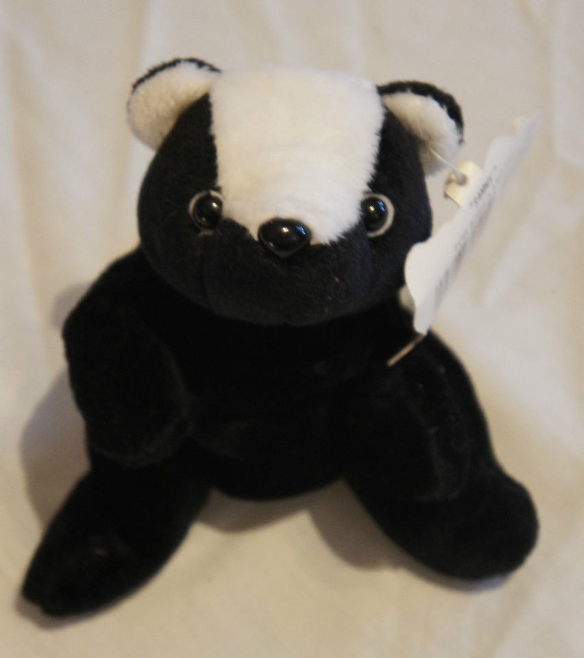 Bean Sprouts Small Stuffed Bean Bag Black White Sammy Skunk Doll 