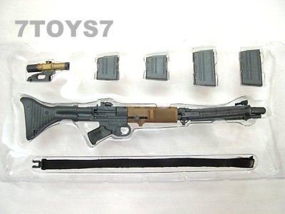 Zytoys 1/6 8302 FG42 MG+Ammo Clips+Scope+Le​ather Sling