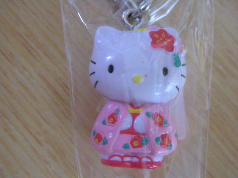 hello kitty beads in Collectibles