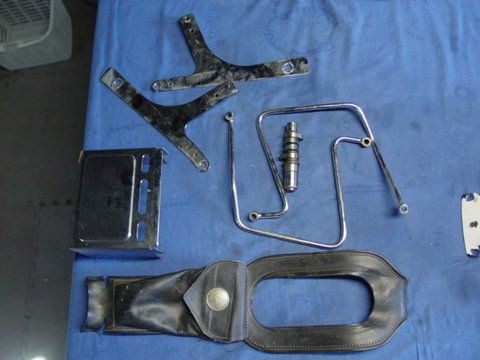 EP7598 Harley Dyna parts sissy side plates tank dash