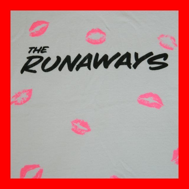 1977 THE RUNAWAYS VINTAGE TOUR T SHIRT JOAN JETT 70s OG