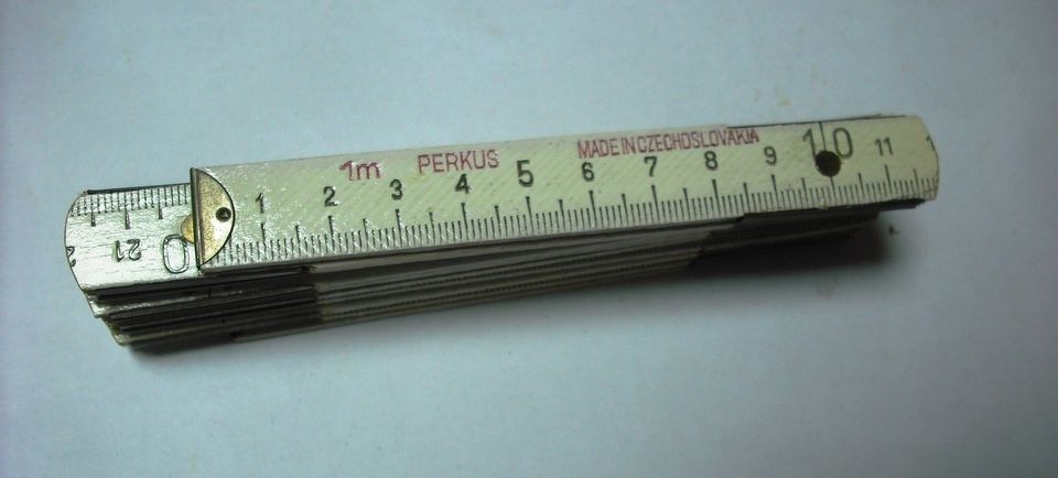   Antique Folding Wooden Ruler Made in Czechoslovakia One Meter Not Used
