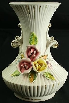   ITALIAN CAPODIMONTE STYLE CERAMIC VASE WITH PINK & YELLOW ROSES