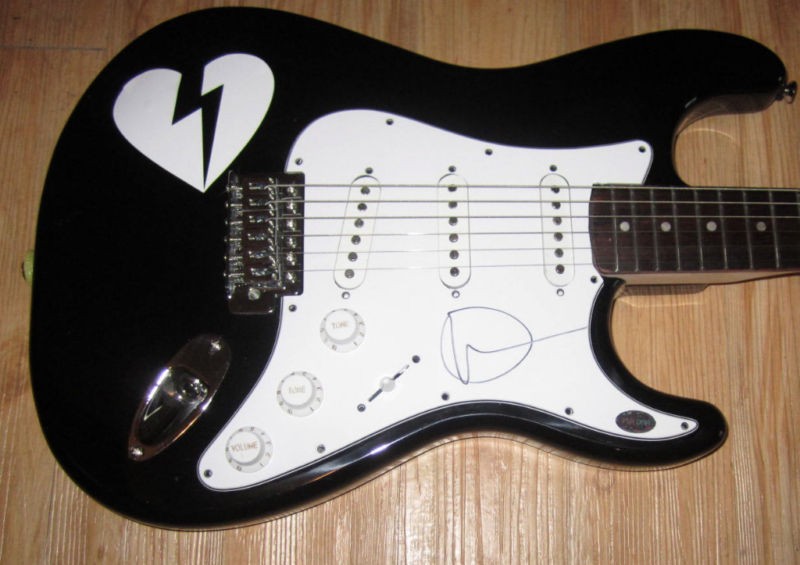 JOHN MAYER HAND SIGNED FENDER GUITAR STRAT PSA/DNA RARE