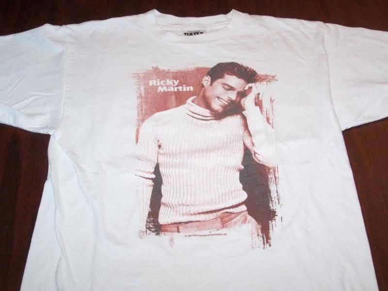 RICKY MARTIN 1999 Pop Music Star T Shirt YTH MED 10 12