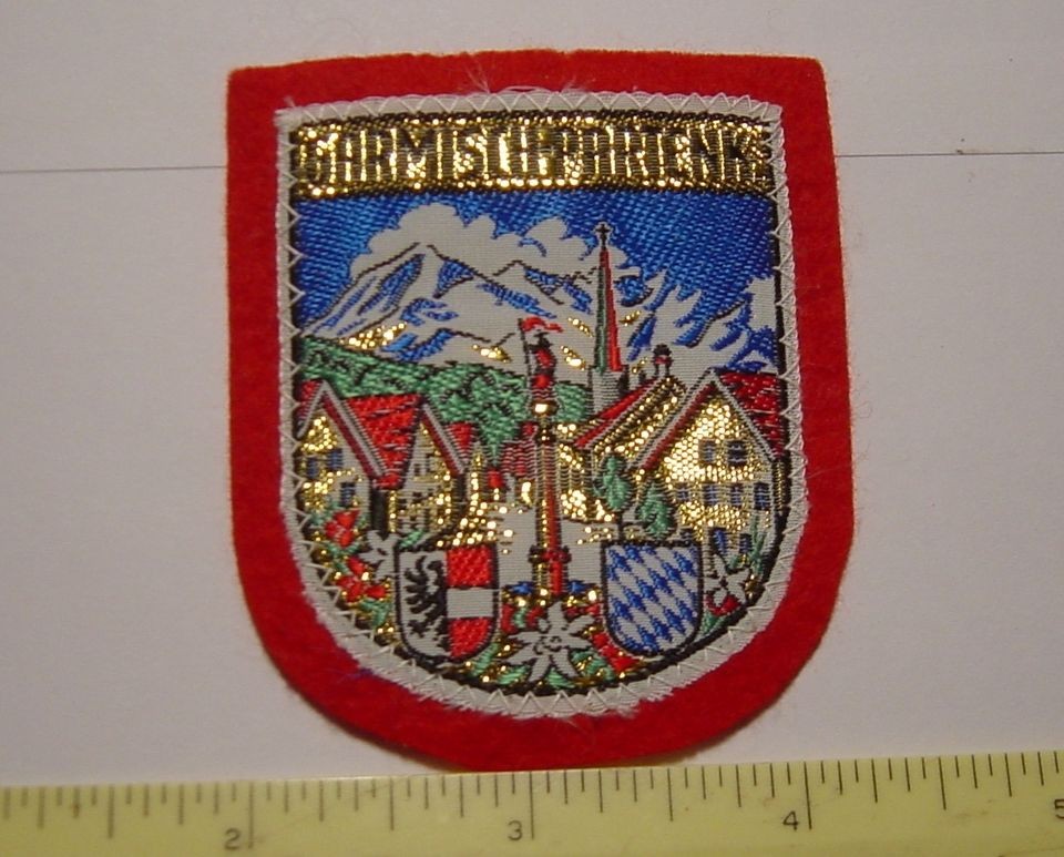 PATCH   Garmisch Partenk (Partenkirchen   Bavaria Germany ) on red 