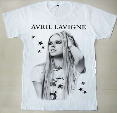 avril lavigne t shirt in Clothing, 