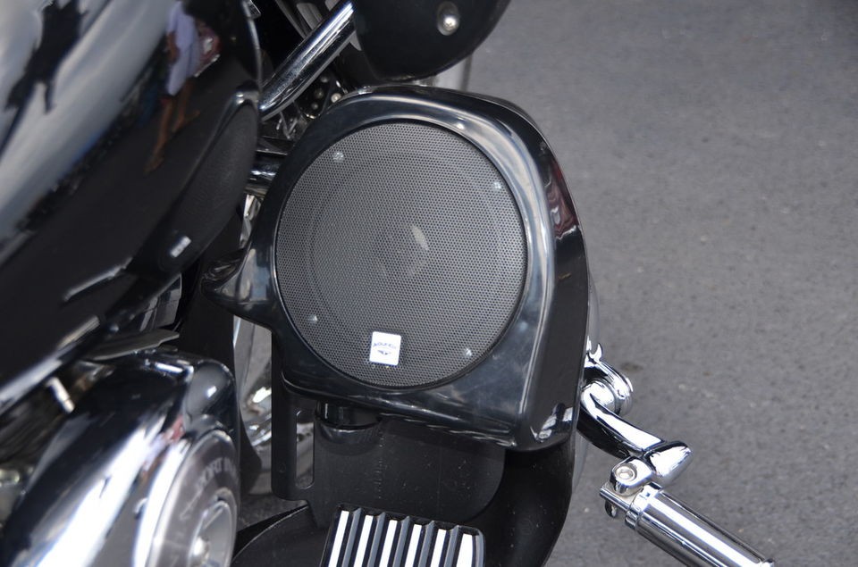 harley davidson speaker pods for vented lower fairing time left