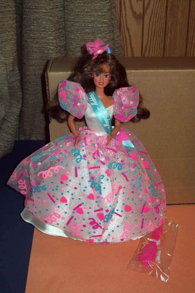 pretty barbie doll birthday 1994 mattel  16