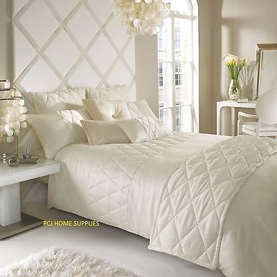 LIVARNA BY KYLIE MINOGUE DESIGNER OYSTER CREAM DOUBLE COTTON DUVET 