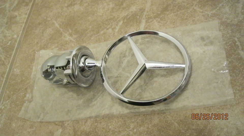 MERCEDES BENZ W123 W124 W126 W201 FRONT HOOD LOGO EMBLEM STAR A 124 