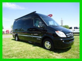 mercedes van executive van airstream interstate  52100