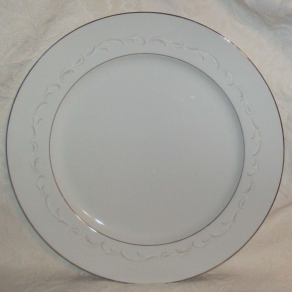 Fine China of Japan LAURA 3728 Round Serving Platter Chop Plate