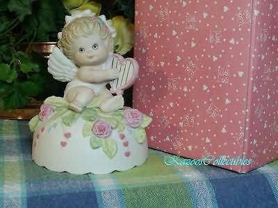 Enesco Morehead Holly Babes Cherub Angel Musical with original box