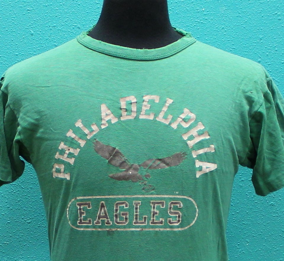 vintage PHILADELPHIA EAGLES 80s distressed T SHIRT medium FOOTBALL 