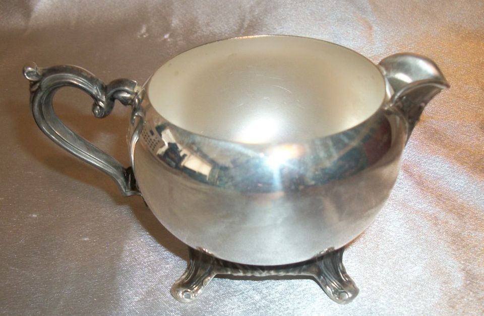 Vintage Wm Rogers The International Silver Company Creamer #804