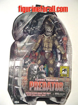 NECA CLASSIC PREDATOR GORT MASK 7 Figure San Diego Comic Con 