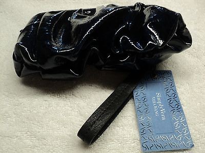 Simply Vera by Vera Wang Navy Blue Clutch Evening Purse Wristlet NEW 