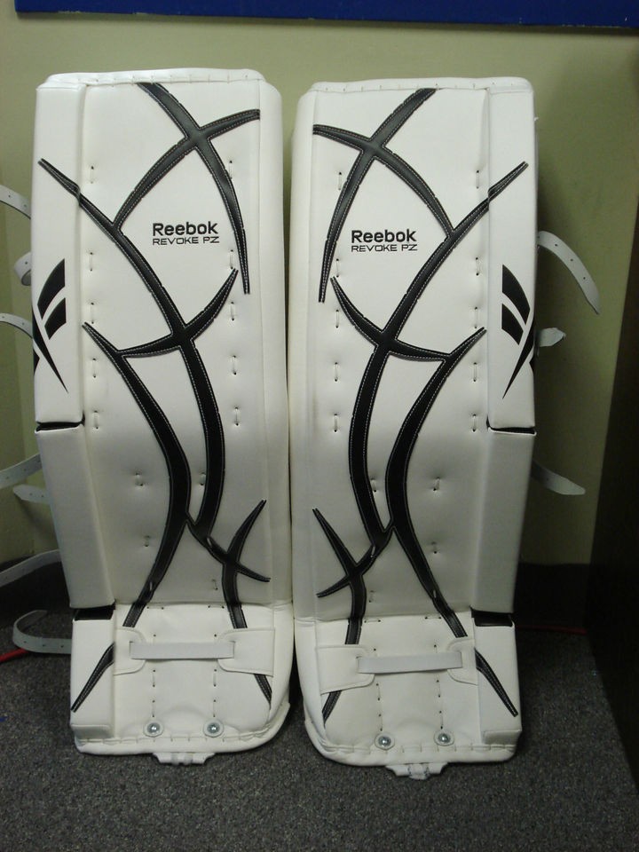 reebok revoke pz pro pads new 34 2 white black