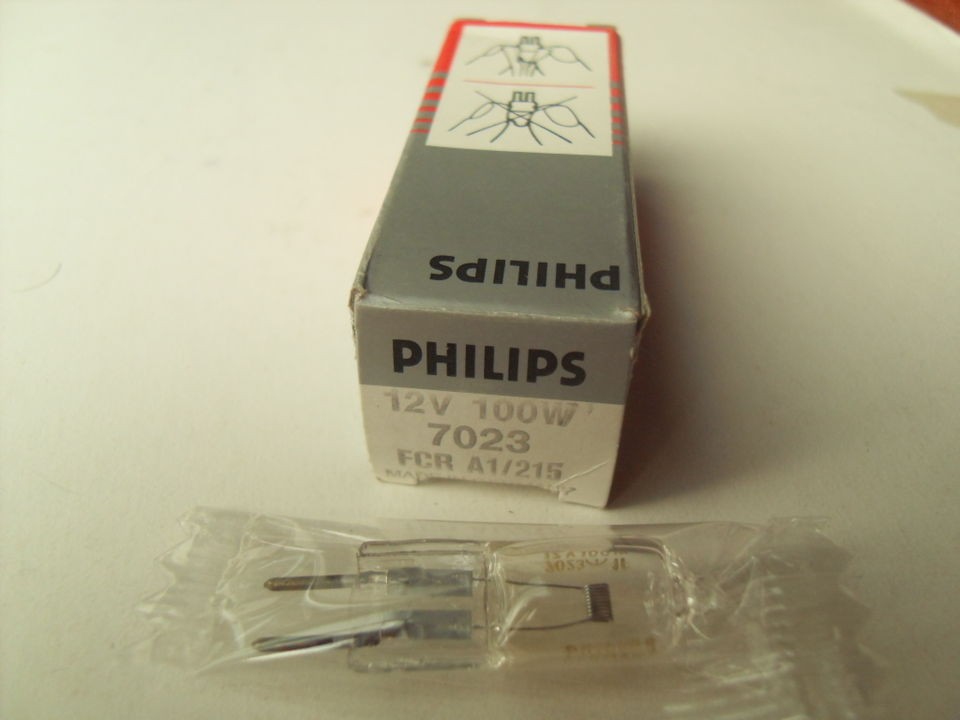 PHILIPS A1/215 12v 100w PROJECTOR BULB. Eumig projectors etc.