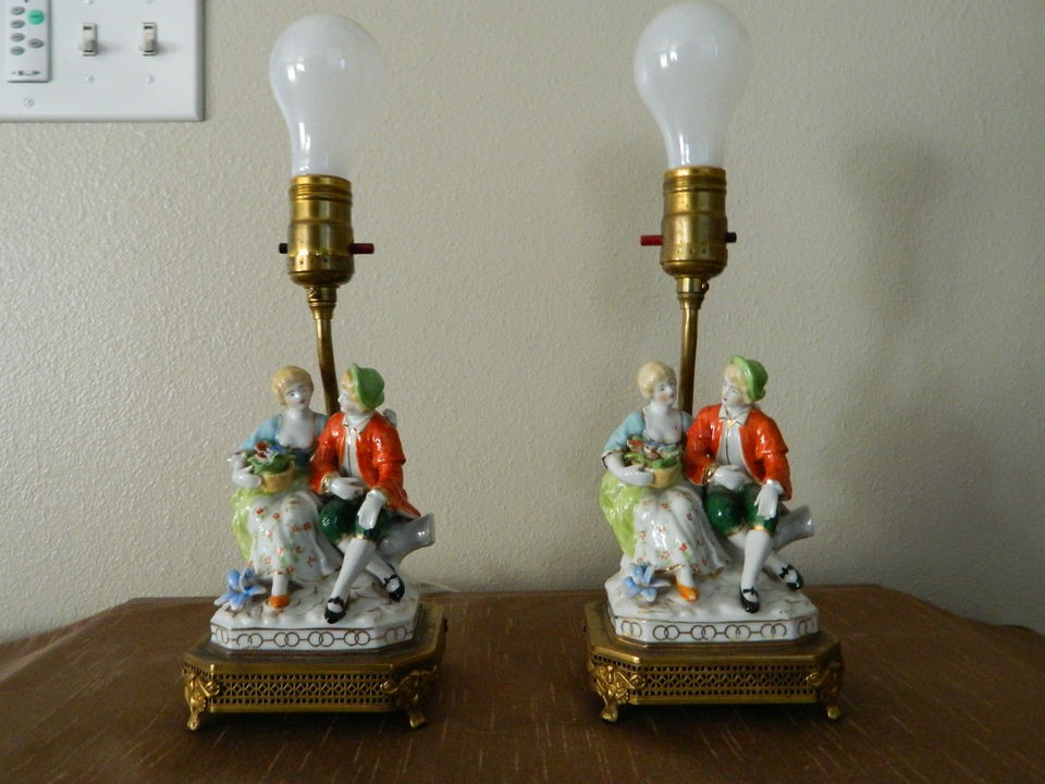 Vintage Set of Victorian Mid Century Porcelain Couple Lamps