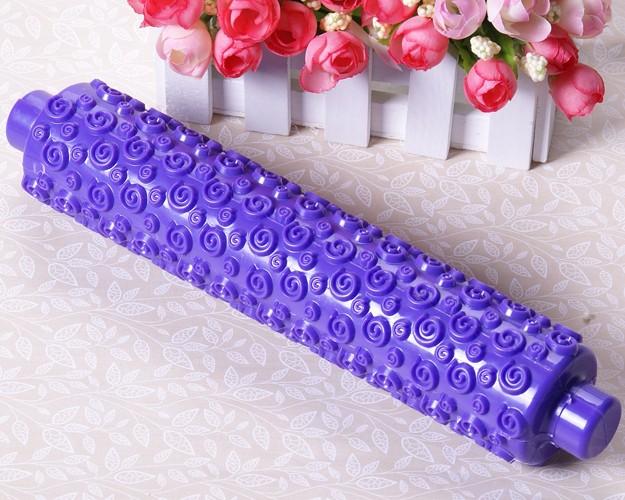   Cake Decorating Sugarcraft Rolling Pin Embossed Paste Stick Mold Xmas