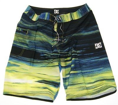 New DC Scramble Blz Men Boardshort Skate Surfing size 32 34 36