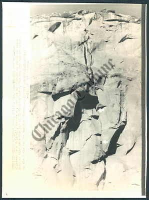 ct photo air 517 warren harding mountain climber time left