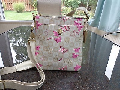 Coach 47631 Signature Waverly Butterfly Swingpack Khaki/Pink Summer 