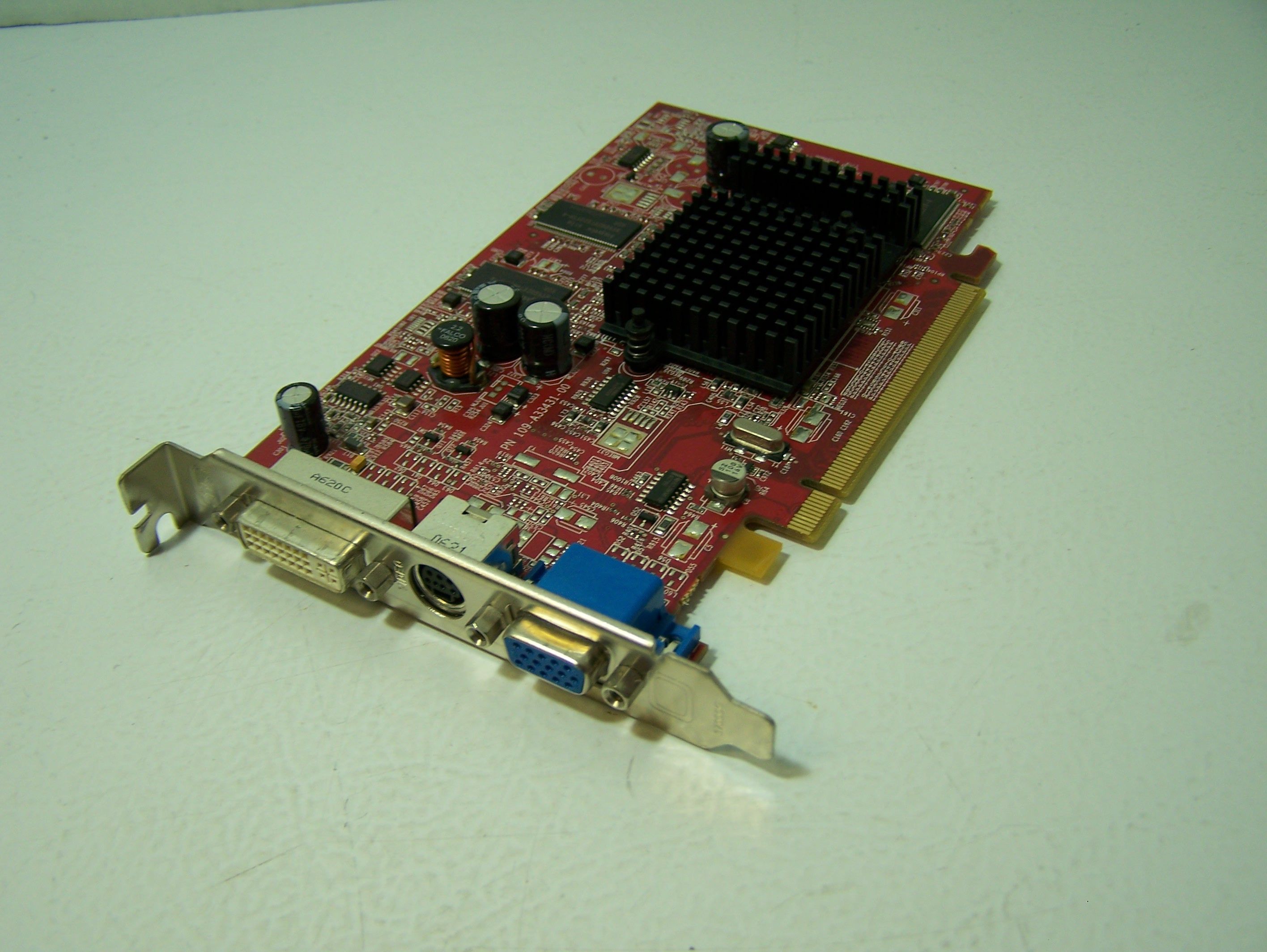 Dell JH471 ATI Radeon X600 256MB DDR PCI E x16 Videocard VGA s Video 