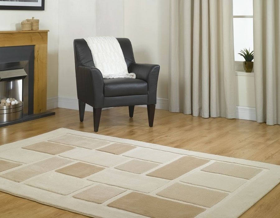 wilton rug in Rugs & Carpets