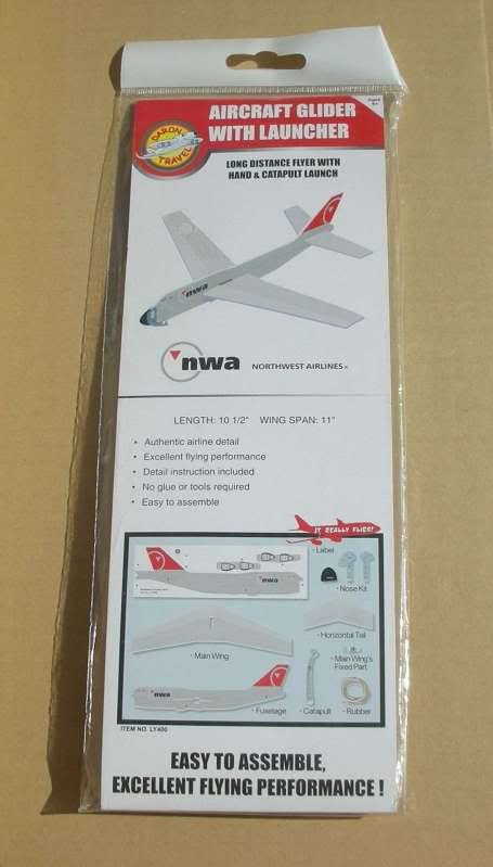 VINTAGE NORTHWEST AIRLINES BOEING 747 FLYING TOY MODEL AIRPLANE GLIDER 