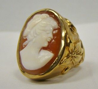 Amedeo Scognamiglio Large Cameo Heavy Large Ring Size 9 25 Goldtone 