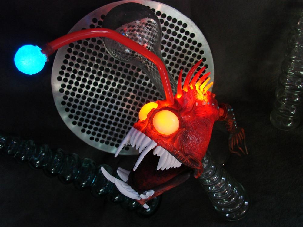 Lady GA GA Concert Party Prop Anglerfish Paparazzi Fiber Optics Strobe 