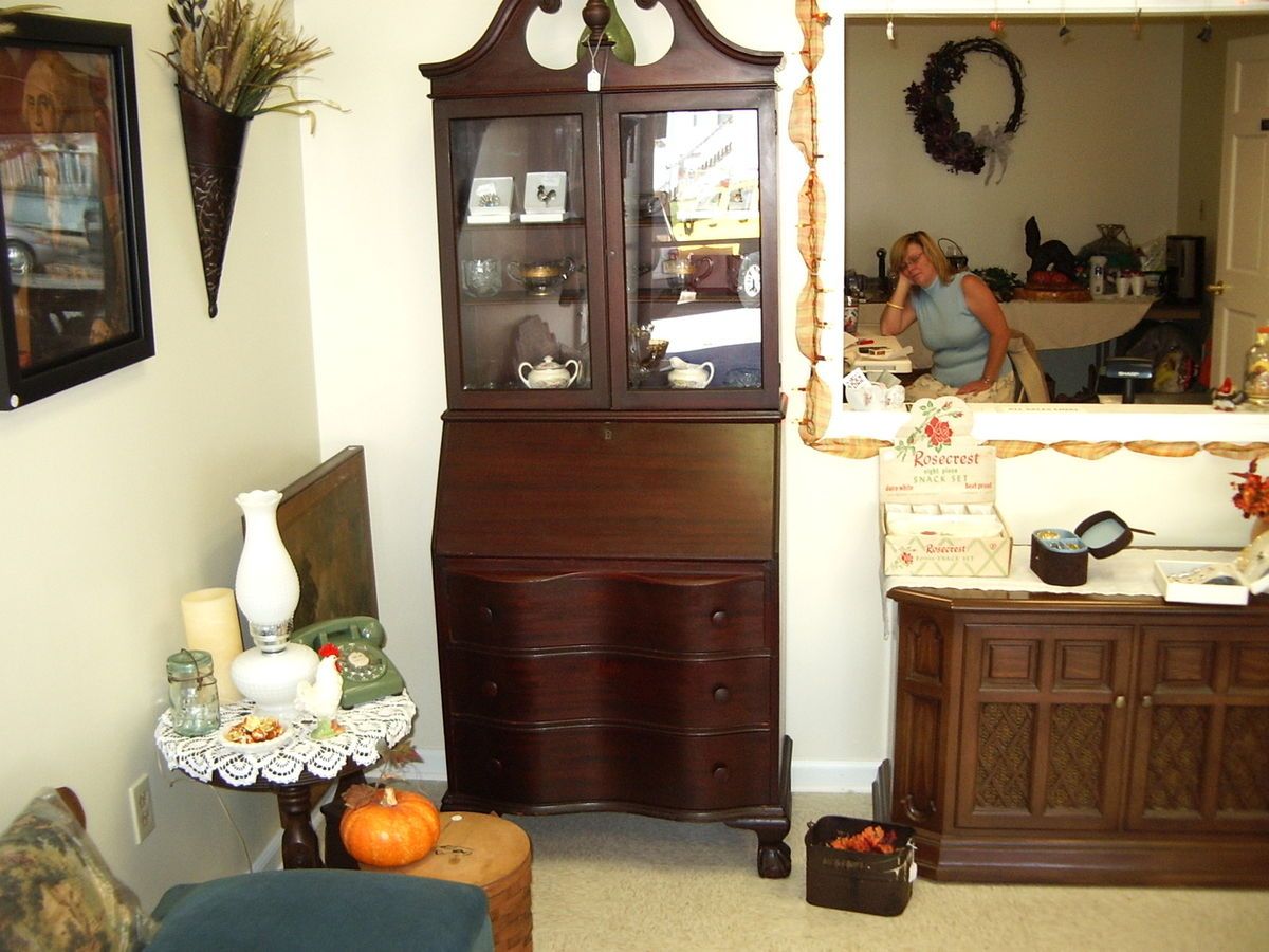 Antique Secretary Desk 1950 Era Very Good Condition