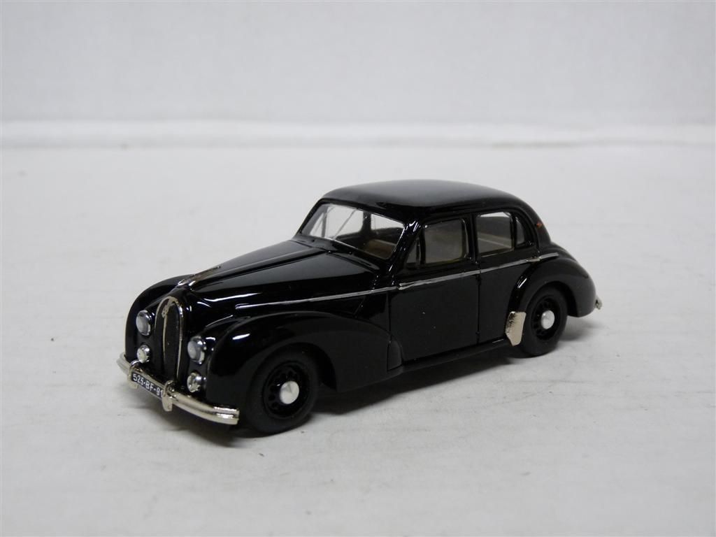 Classiques 1050 1/43 1951 Hotchkiss Anjou Handmade Resin Model Car