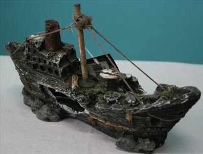 Aquarium Decoration 8.5 Shipwreck Ornament @ Reef or Fresh or Marine 