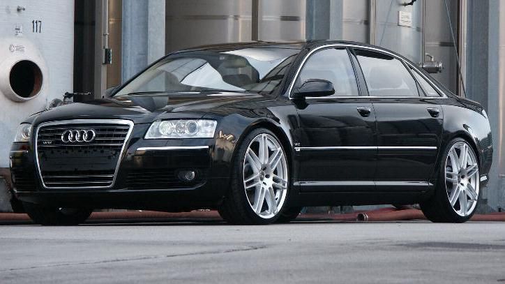 Audi_A8_22inch_New_RS4_HPS_78875