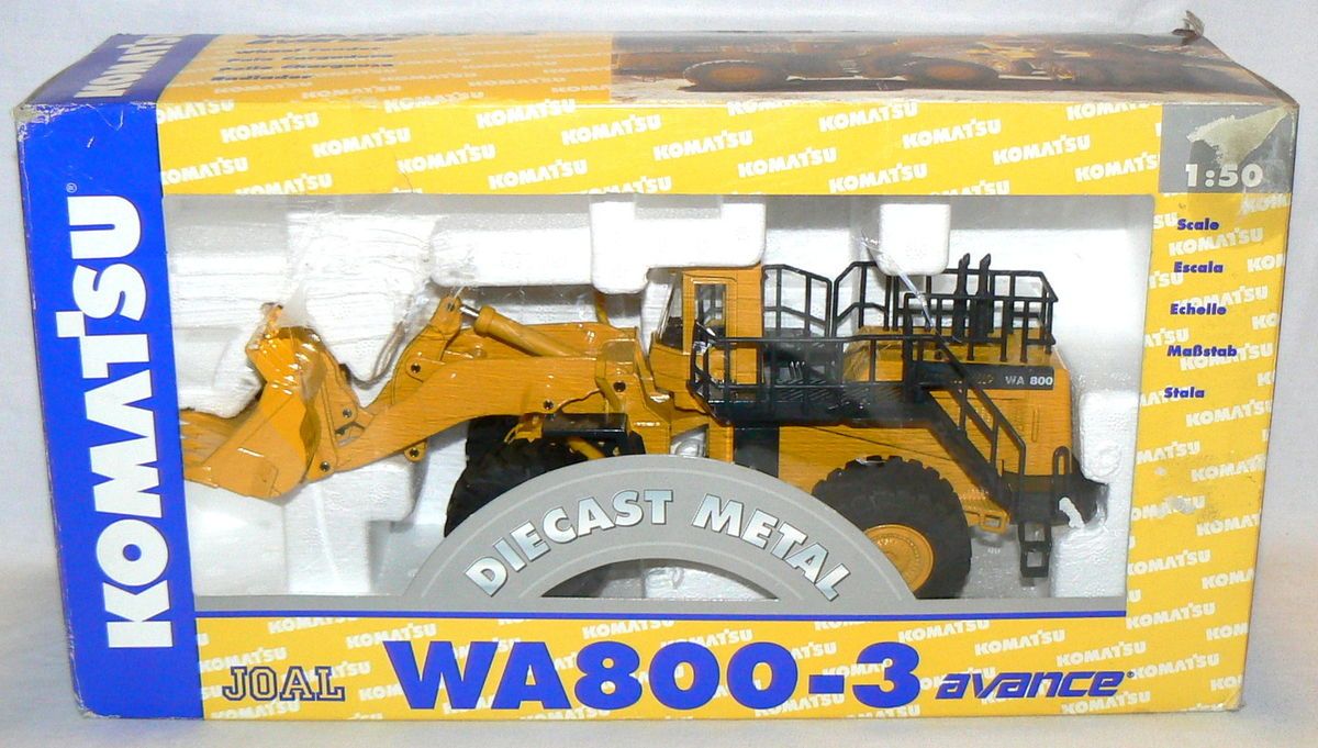 Komatsu WA 800 3 Avance Wheel Loader 1 50 Diecast Metal