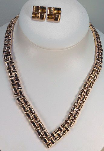 Vintage Avon Basket Weave Tile Necklace Earring Set