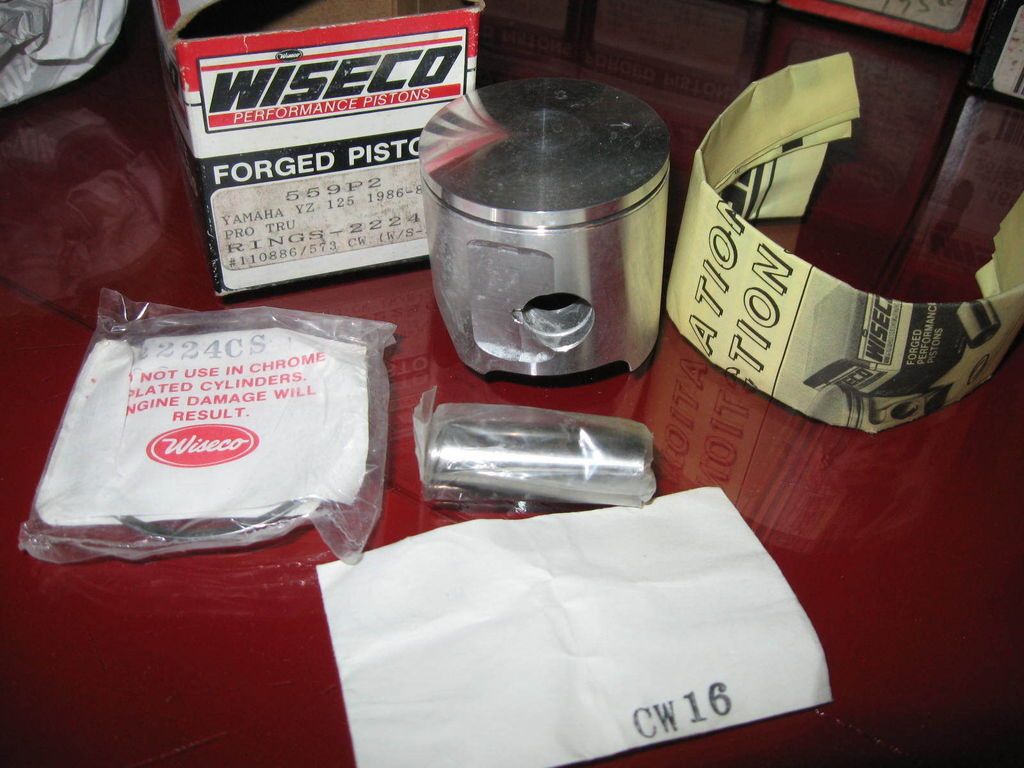 1986 1987 1988 Yamaha YZ125 Dirtbike_Wisec​o Piston Kit_559p2_56.5 