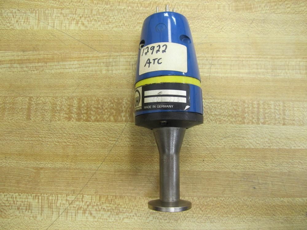 leybold heraeu s 16302b3 401 275 sensor used one day