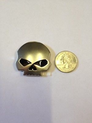 HARLEY DAVIDSON SKULL EMBLEM BADGE FROM WILLIE G FITS FAIRING TOUR 